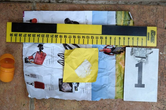 Ilustračný obrázok k článku Veľká razia kukláčov v Rožňavskom okrese: Muž (41) skončil v policajnej cele,  FOTO