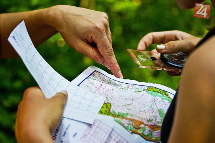 Ilustračný obrázok k článku Stovky študentov v akcii. S mapami a buzolami spoznali krásy bystrického regiónu