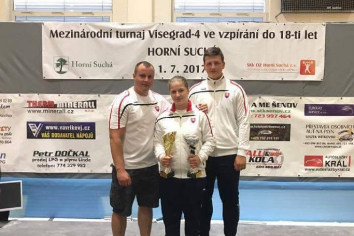Ilustračný obrázok k článku Fantastický úspech košickej vzpieračky: Seničová (17) absolútnou víťazkou pohára krajín V4!