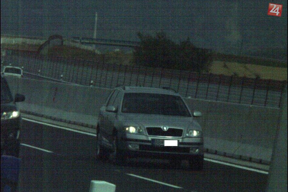 Ilustračný obrázok k článku FOTO: Muž z Vlkanovej si na ceste zavaril. Už roky jazdil bez vodičského preukazu