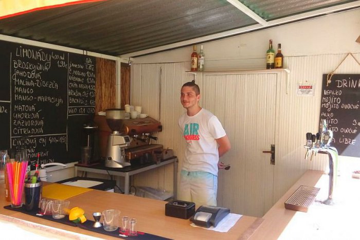 Ilustračný obrázok k článku Veľký PREHĽAD cien na zvolenskom kúpalisku: Koľko zaplatíme za obľúbené dobroty?