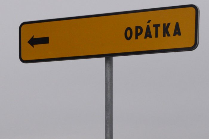 Ilustračný obrázok k článku Premávka na účelovej ceste pri Ružíne bude pre práce obmedzená