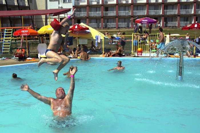 Ilustračný obrázok k článku Lákavé ponuky pre športuchtivých na Šírave: Toto sa chystá na piesku!