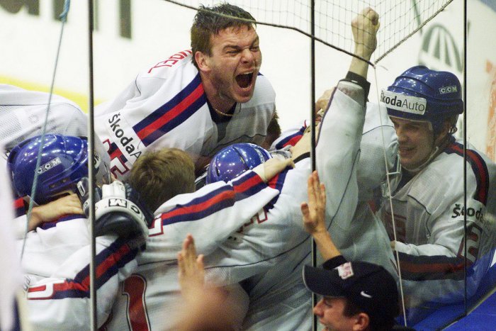 Ilustračný obrázok k článku Hokejový oslávenec: Majster sveta z Göteborgu Jozef Stümpel oslavuje 45 rokov