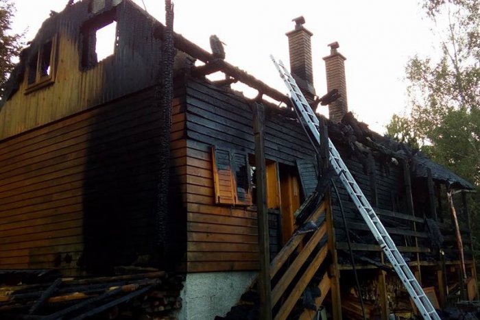 Ilustračný obrázok k článku Obrovská tragédia v Terchovej: Požiar neprežili traja ľudia! FOTO z miesta