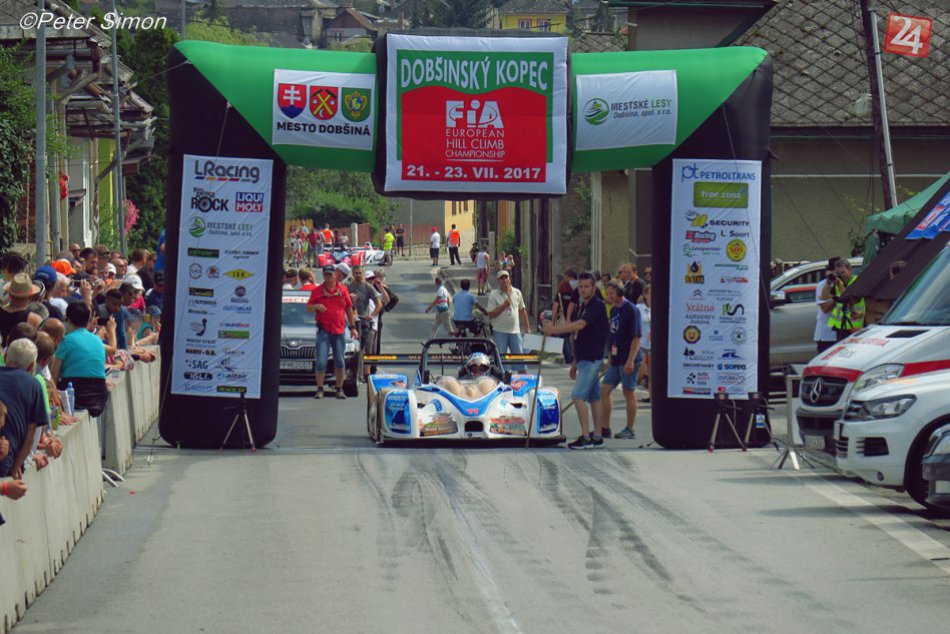 Ilustračný obrázok k článku Dobšinský kopec 2017 má za sebou úvodný tréningový deň: FOTO a VIDEO!