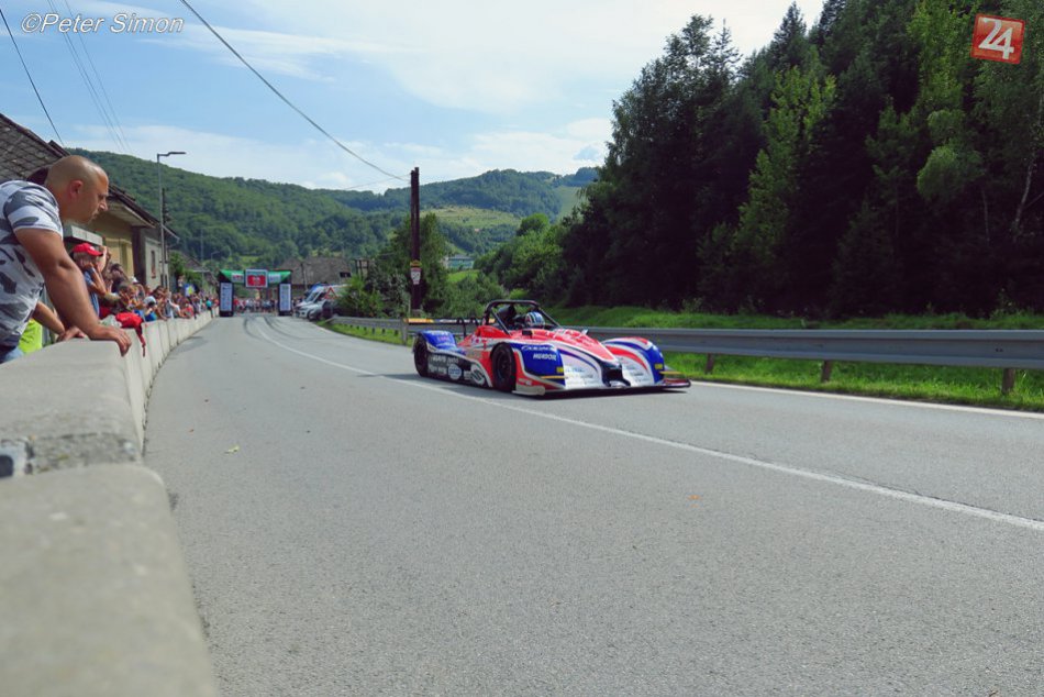 Ilustračný obrázok k článku Nový traťový rekord v prvej ostrej jazde! Jeho držiteľom sa stal opäť Simone Faggioli, FOTO