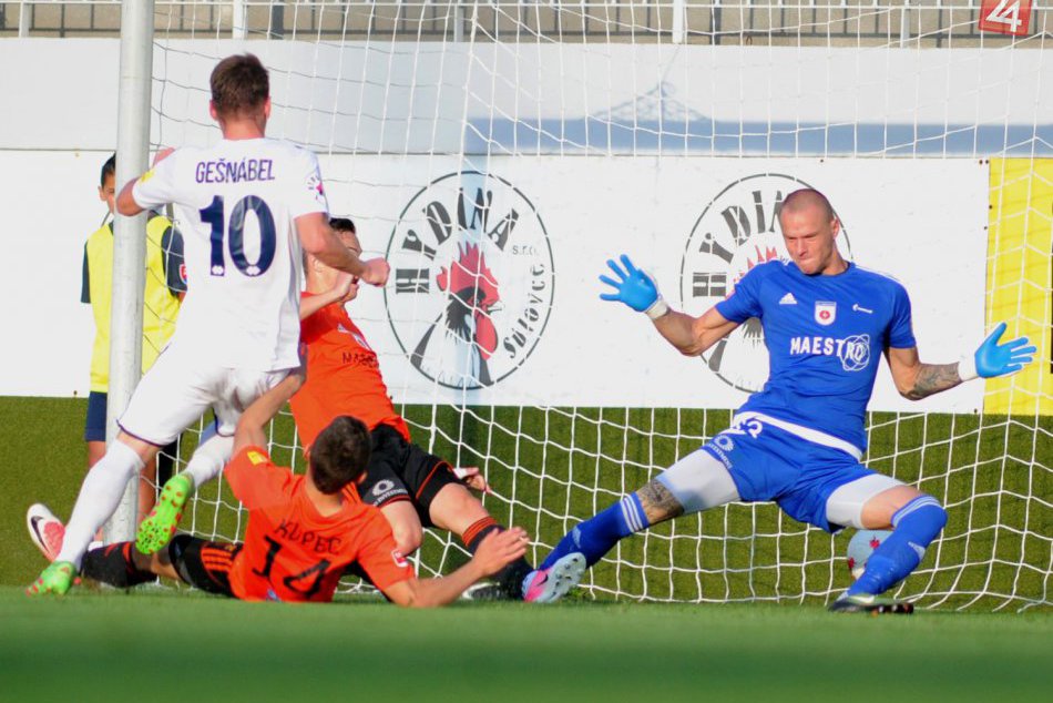 Ilustračný obrázok k článku ViOn na úvod s výhrou: Doma si poradil s Ružomberkom, FOTO