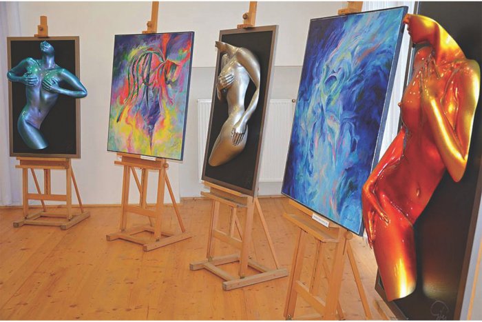 Ilustračný obrázok k článku Na korene sa nedá zabudnúť, hovorí výtvarník