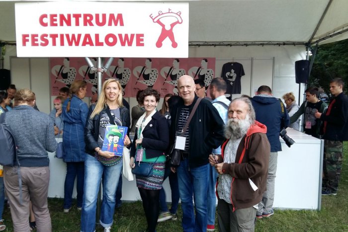 Ilustračný obrázok k článku Kremnickí divadelníci vyrazili za hranice: Inšpiráciu zbierali na netradičných miestach, FOTO