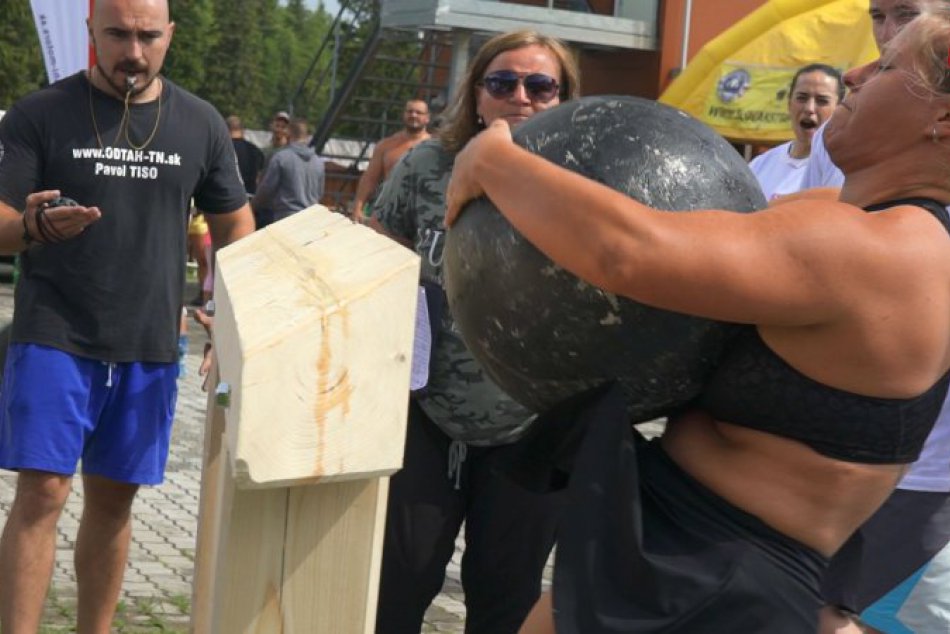 Ilustračný obrázok k článku Na Štrbskom plese sme spoznali najsilnejší zmiešaný pár Európy: Sú to Slováci!