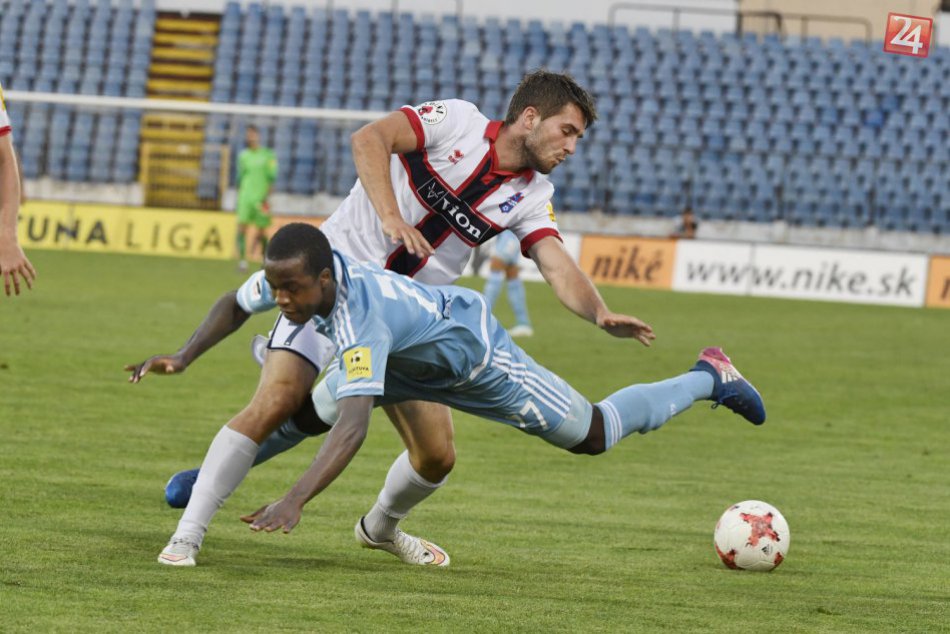 Ilustračný obrázok k článku Fortuna liga pokračovala ďalším kolom: Slovan si poradil s ViOn-om, rozhodol Savičevič