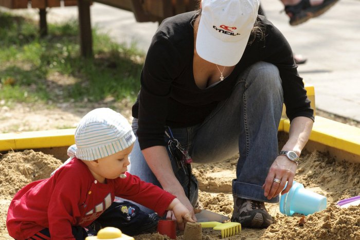 Ilustračný obrázok k článku RADÍME: V prípade znečisteného pieskoviska môžete kontaktovať jeho prevádzkovateľa