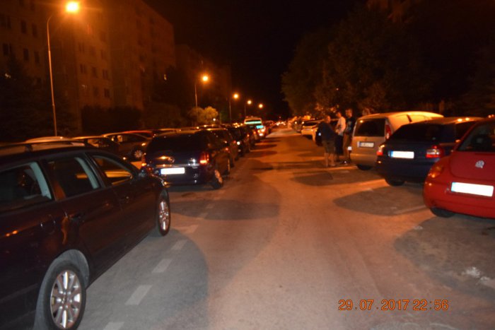 Ilustračný obrázok k článku Opitý vodič robil poriadny rachot: Na parkovisku v Nitre narážal do iných áut