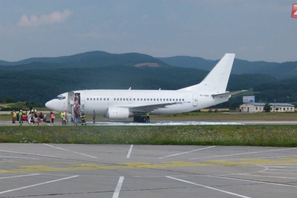 Ilustračný obrázok k článku FOTO: Krušné chvíle na Sliači. Vojaci zasahovali pri pristátí egyptského lietadla