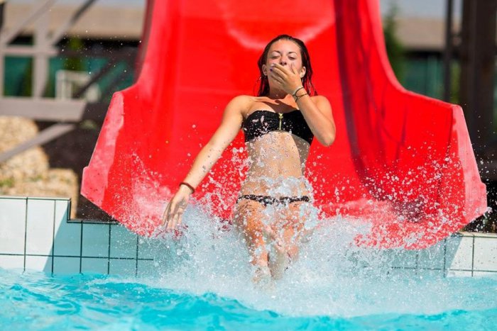 Ilustračný obrázok k článku Máte radi bláznivú adrenalínovú jazdu? Príďte prekonať rekord na Majstrovstvá Slovenska v tobogánovaní