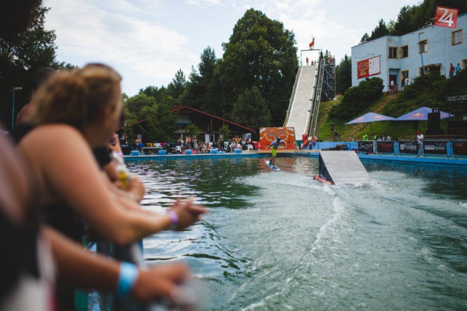 Ilustračný obrázok k článku Zima bez Big Airu, a čo leto? Padlo rozhodnutie o šou na kremnickom kúpalisku