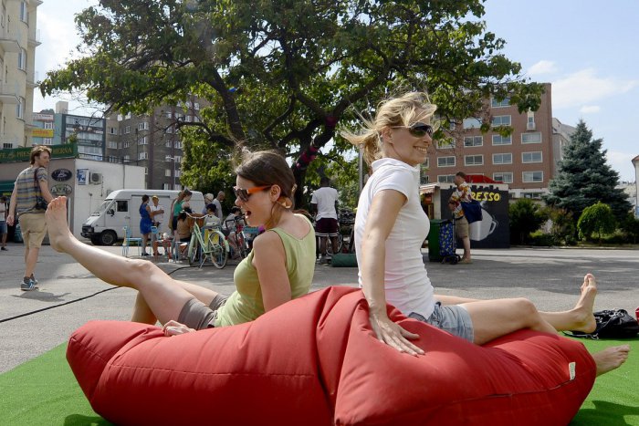 Ilustračný obrázok k článku RANNÁ ŠTVORKA: Sobota bude s príjemnými teplotami do 26 °C, meniny má Pankrác