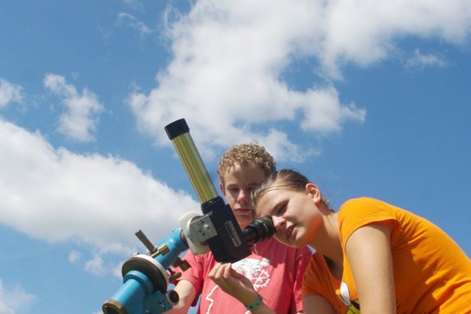 Ilustračný obrázok k článku Ekomatematika či astronómia: Na niektorých školách vyučujú aj nevšedné predmety