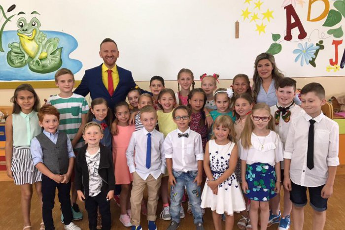 Ilustračný obrázok k článku Šalianski tanečníci sú aktívni: Nakrútili videoklipy a pôjdu na majstrovstvá sveta