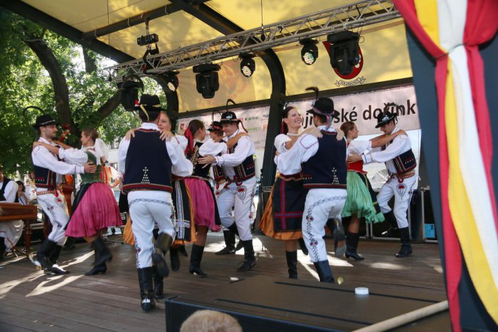 Ilustračný obrázok k článku Vajnory budú tento víkend žiť tradíciami, kultúrou a skvelou zábavou