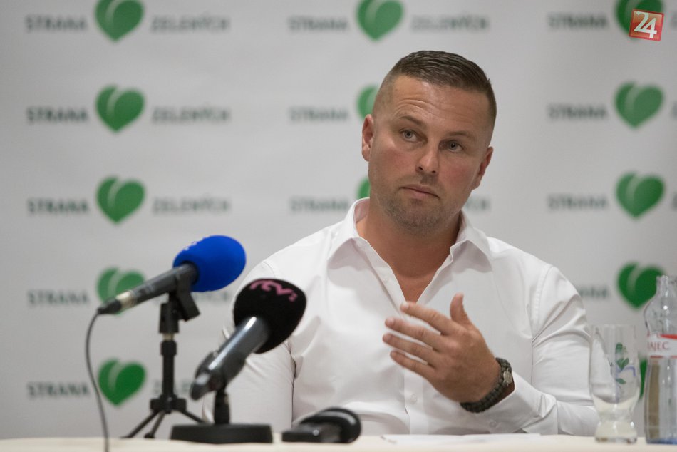 Ilustračný obrázok k článku AKTUALITA: Desiaty kandidát na post šéfa BBSK je zo Strany zelených