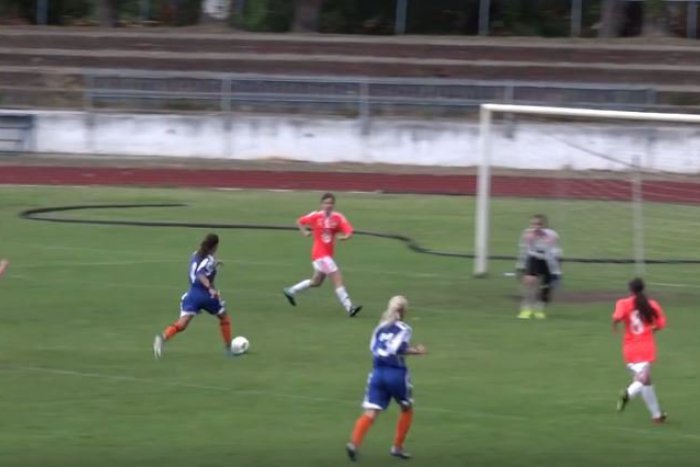 Ilustračný obrázok k článku Zámčanky deklasovali súperky: V úvodnom zápase ligy im nadelili 14 gólov, VIDEO