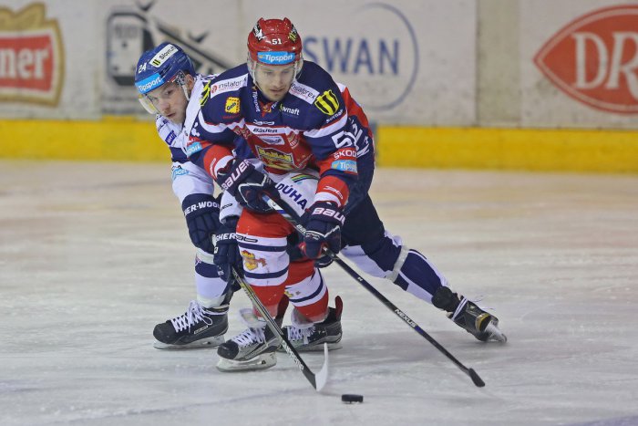 Ilustračný obrázok k článku Bývalý junior HK Nitra sa vracia do tímu: Dres bude obliekať Daniel Rzavský