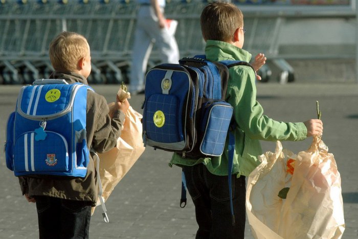 Ilustračný obrázok k článku Zmeny v príspevku na dopravu žiakov: Platiť začnú už v novom školskom roku