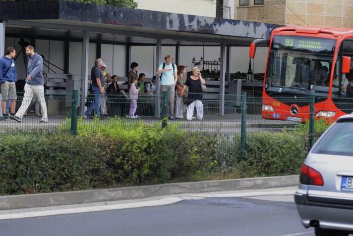 Ilustračný obrázok k článku Na niektorých linkách MHD pribudnú nové zastávky. Je medzi nimi aj tá vo vašom okolí?