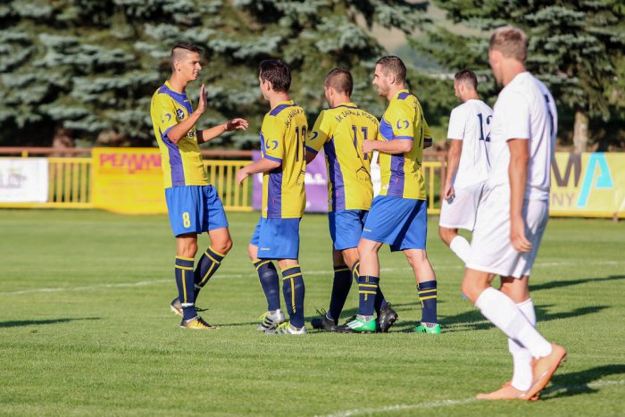 Ilustračný obrázok k článku Futbal na Liptove pokračuje: Aké zápasy nás cez víkend čakajú?