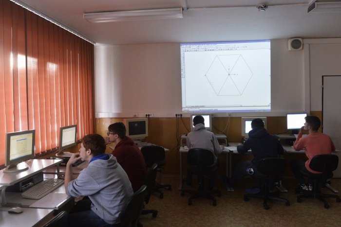 Ilustračný obrázok k článku Kraj chce bojovať proti extrémizmu: Pre stredné školy pripravil prednášky o totalite