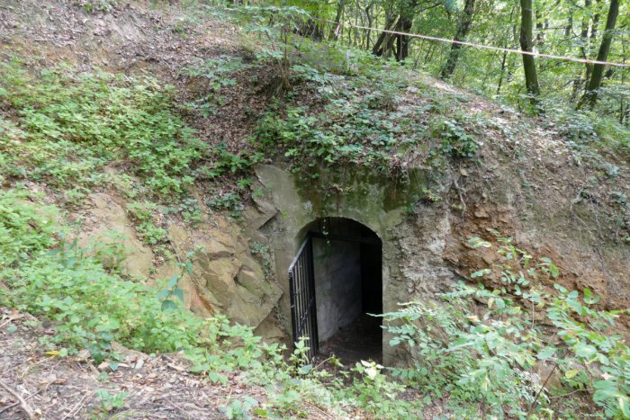 Ilustračný obrázok k článku V Dúbravke sprístupnia ďalšiu kavernu z prvej svetovej vojny