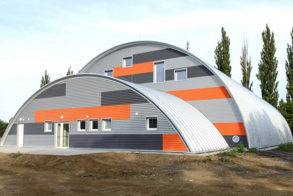 Ilustračný obrázok k článku FOTO: V Nitre otvorili novú telocvičňu na Základnej škole Tulipánová