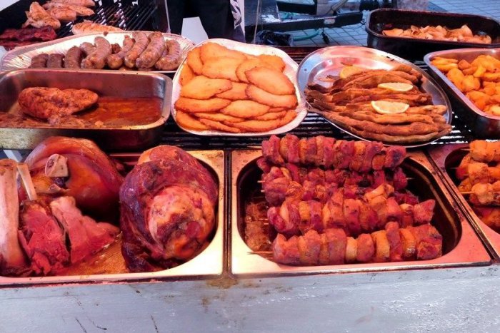 Ilustračný obrázok k článku Pamätné dni Humenného sa blížia: Stánky s občerstvením budú meniť lokality