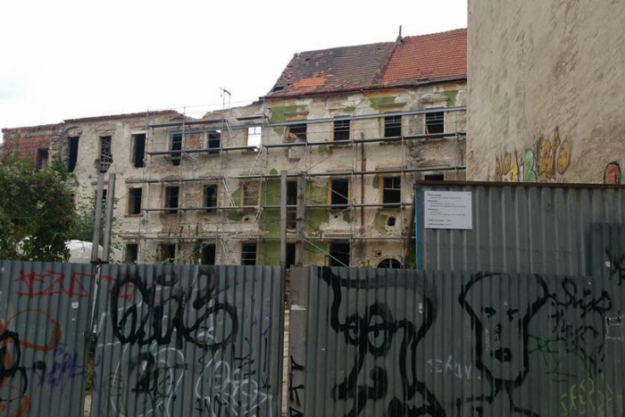 Ilustračný obrázok k článku Čo bude s Esterházyho palácom na Kapitulskej? Momentálne je v rukách statikov