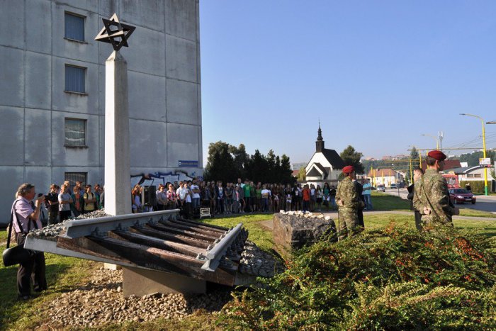 Ilustračný obrázok k článku V Žiline si pripomenuli deň holokaustu a rasového násilia, FOTO