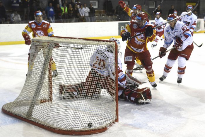 Ilustračný obrázok k článku Na úvod sezóny prehra v Trenčíne: Liptáci sa trápili najmä v zakončení