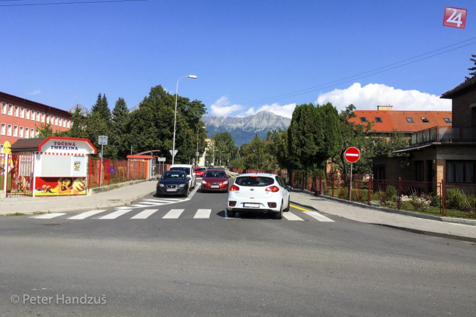 Ilustračný obrázok k článku Pozor na zmenu značenia: Jednosmerka, zakázaný prejazd a v zálohe policajti