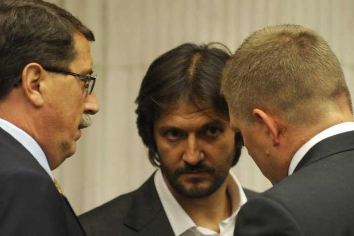 Ilustračný obrázok k článku Opozícia žiada odvolanie Kaliňáka: Podpredseda SNS na to nevidí dôvod