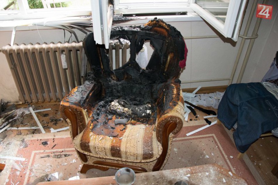 Ilustračný obrázok k článku Krvavá dráma: Streľba, požiar a prevoz zraneného muža do nemocnice v Zámkoch