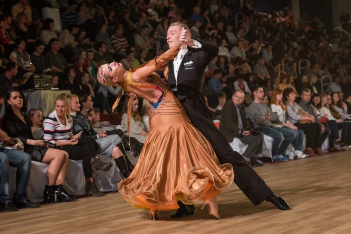 Ilustračný obrázok k článku RANNÁ ŠTVORKA:  Dnes je medzinárodný deň tanca, teploty do 25 stupňov