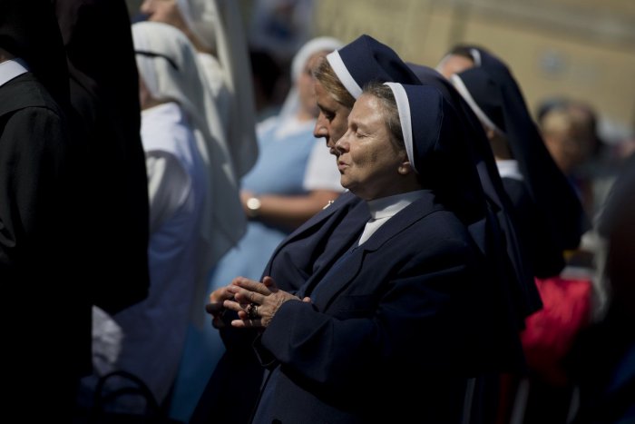 Ilustračný obrázok k článku RANNÁ ŠTVORKA: Veriaci slávia sviatok Sedembolestnej Panny Márie, meniny má Jolana