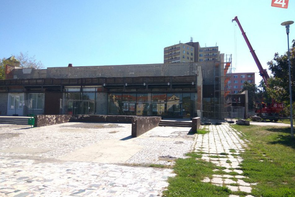 Ilustračný obrázok k článku Kino Mier prechádza rekonštrukciou: Aké novinky čakajú na milovníkov filmov?