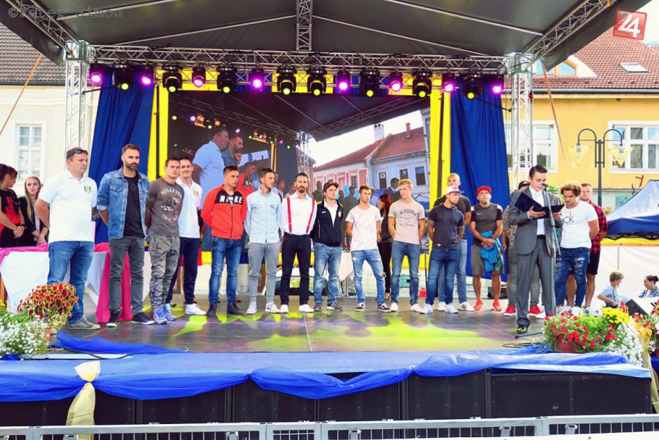 Ilustračný obrázok k článku Dostalo sa im pocty: Primátor ocenil najúspešnejších rožňavských športovcov, FOTO