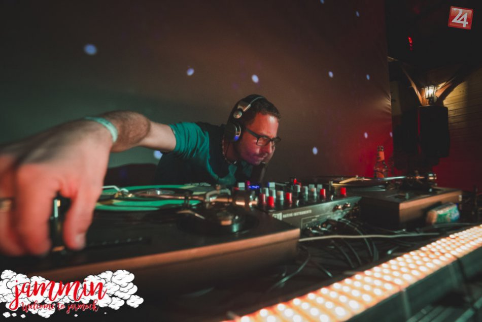 Ilustračný obrázok k článku OBRAZOM: Skvelá Jammin párty v Rožňave nemala chybu!