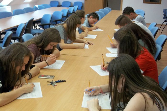 Ilustračný obrázok k článku Šikovným Močenčanom finančne pomôžu: Obec im poskytne štipendium