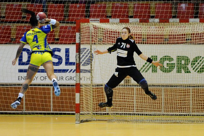 Ilustračný obrázok k článku Šalianskym hádzanárkam sa darilo: Zinkasovali ďalšie víťazstvo