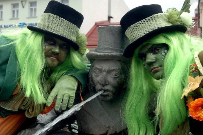 Ilustračný obrázok k článku RANNÁ ŠTVORKA: Pripomíname si Svetový deň cestovného ruchu, meniny má Cyprián