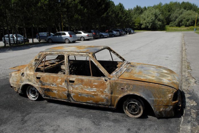 Ilustračný obrázok k článku V Rači odstránili z ulíc za posledné dva roky 92 autovrakov